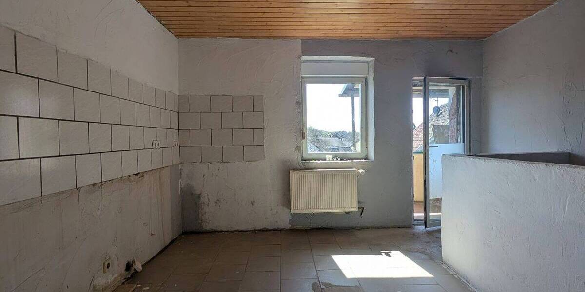 Einfamilienhaus Schiffweiler - 4 Zimmer, 104 m&sup2;, 156.000&euro; | Angebot:26556530