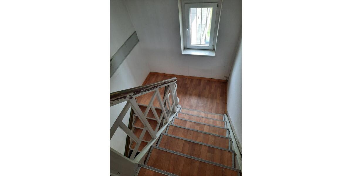 Doppelhaushälfte Saarbrücken Dudweiler - 5 Zimmer, 100 m&sup2;, 86.000&euro; | Angebot:26248072