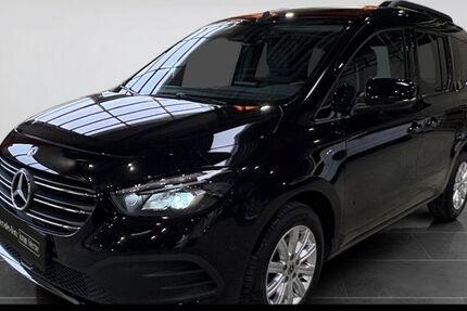 Mercedes-Benz T-Klasse 33.402 km 28.990 &euro; Saarbrücken 66117