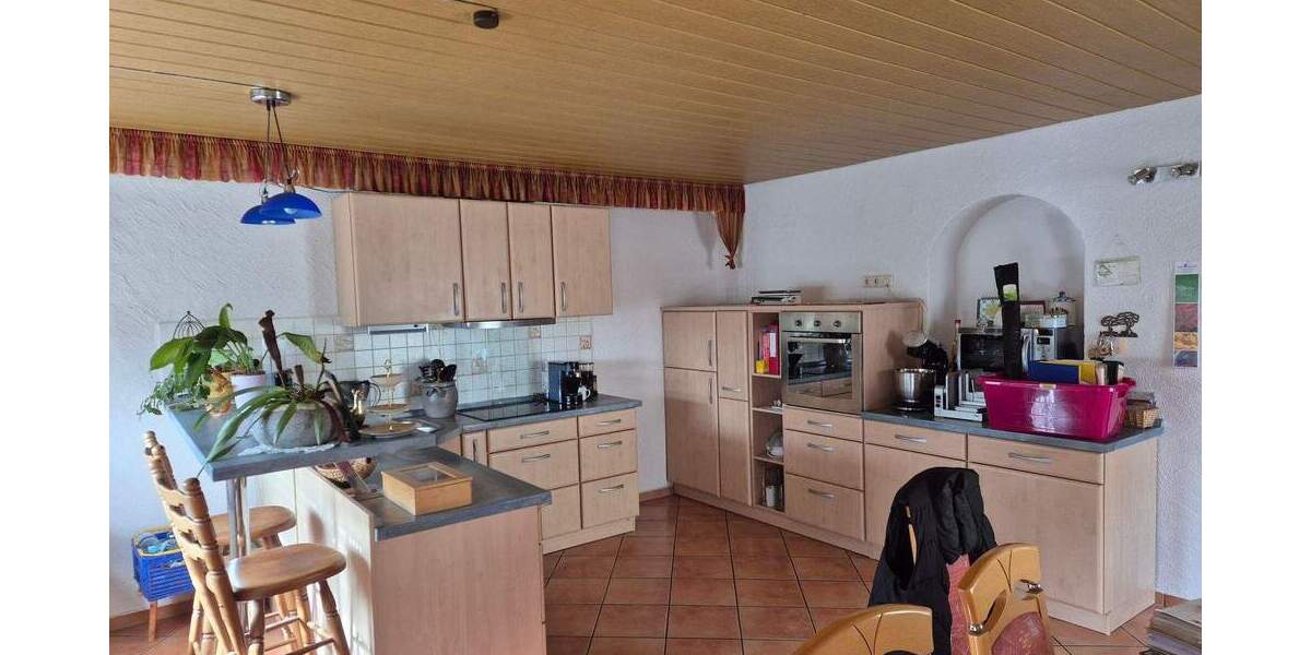 Mehrfamilienhaus, Wohnhaus Hüttigweiler Hüttigweiler - 6 Zimmer, 205 m&sup2;, 248.000&euro; | Angebot:25730740