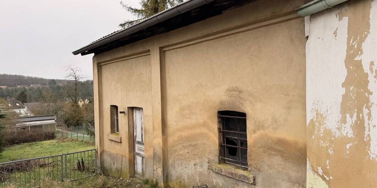 Mehrfamilienhaus, Wohnhaus Schiffweiler - 6 Zimmer, 184 m&sup2;, 265.000&euro; | Angebot:26641339