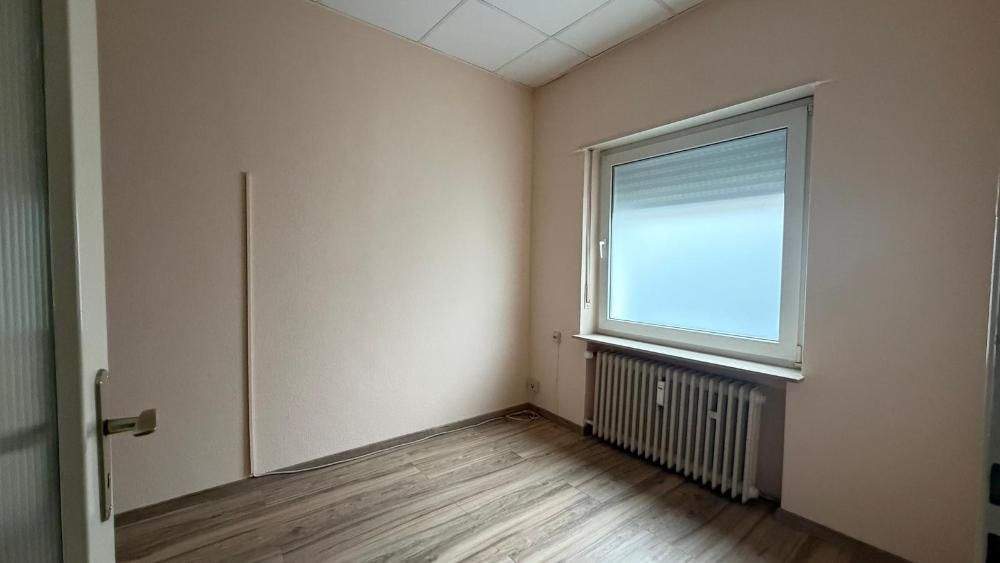 Gewerbeobjekt Lemberg - 250&euro; | Angebot:25777590