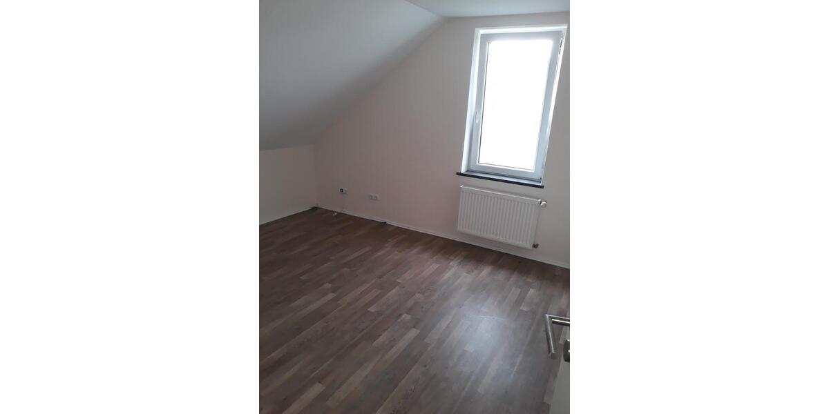Dachgeschoßwohnung Sulzbach (Saar) - 2 Zimmer, 57 m&sup2;, 460&euro; | Angebot:24431661