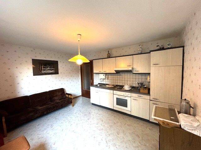 Einfamilienhaus Theisbergstegen Godelhausen - 9 Zimmer, 204 m&sup2;, 259.000&euro; | Angebot:26036902