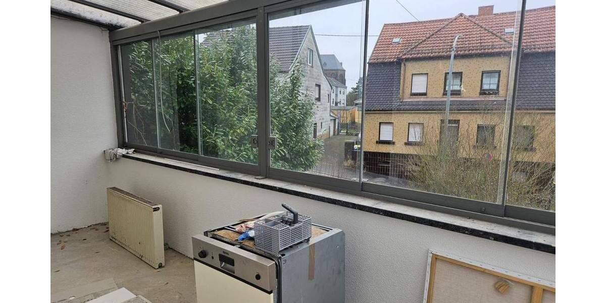 Einfamilienhaus Schiffweiler Landsweiler - 5 Zimmer, 128 m&sup2;, 195.000&euro; | Angebot:25702884