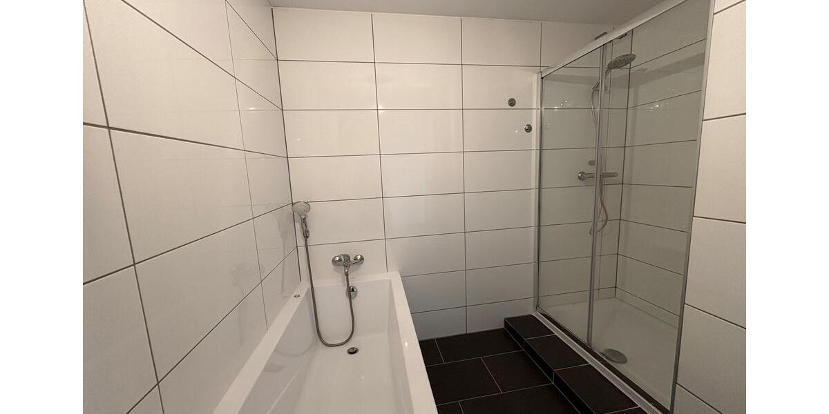 Etagenwohnung Saarbrücken Malstatt - 3 Zimmer, 78 m&sup2;, 850&euro; | Angebot:25380146