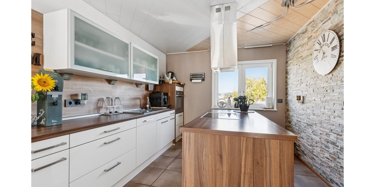 Reserviert Exklusive Stadtvilla in Thaleischweiler A+,Wärmepumpe, Jacuzzi & viele weitere Highlights - Einfamilienhaus Thaleischweiler-Fröschen Fröschen | Angebot:27267145