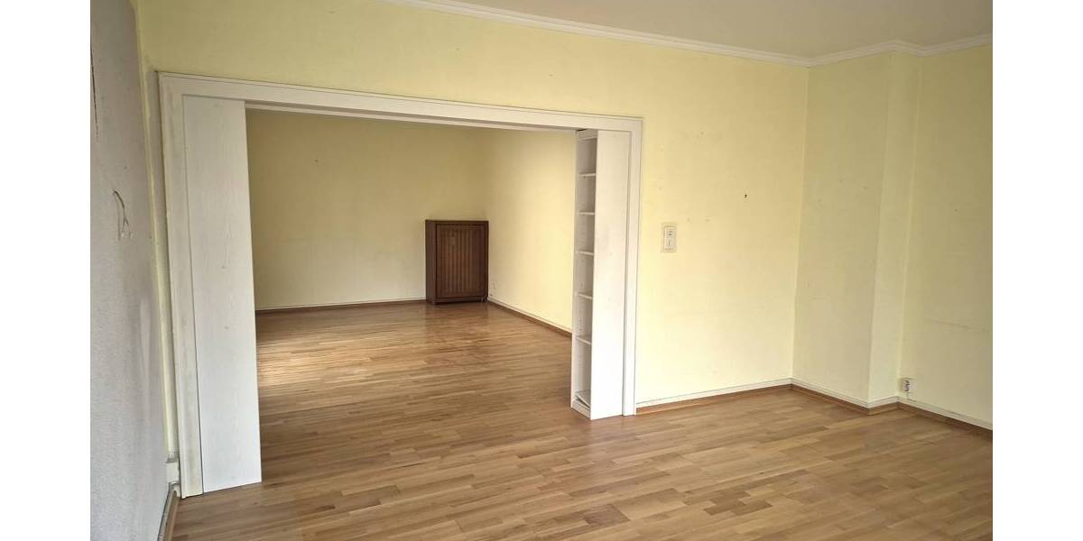 Etagenwohnung Saarbrücken / Sankt Johann St Johann - 3 Zimmer, 91 m&sup2;, 170.000&euro; | Angebot:26117978