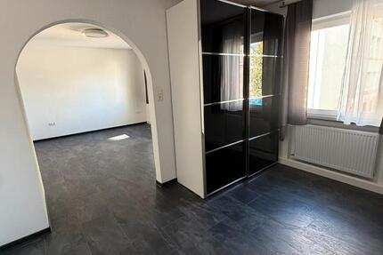 Wohnung Zweibrücken - 4 Zimmer, 140 m&sup2;, 270.000&euro; | Angebot:27477854