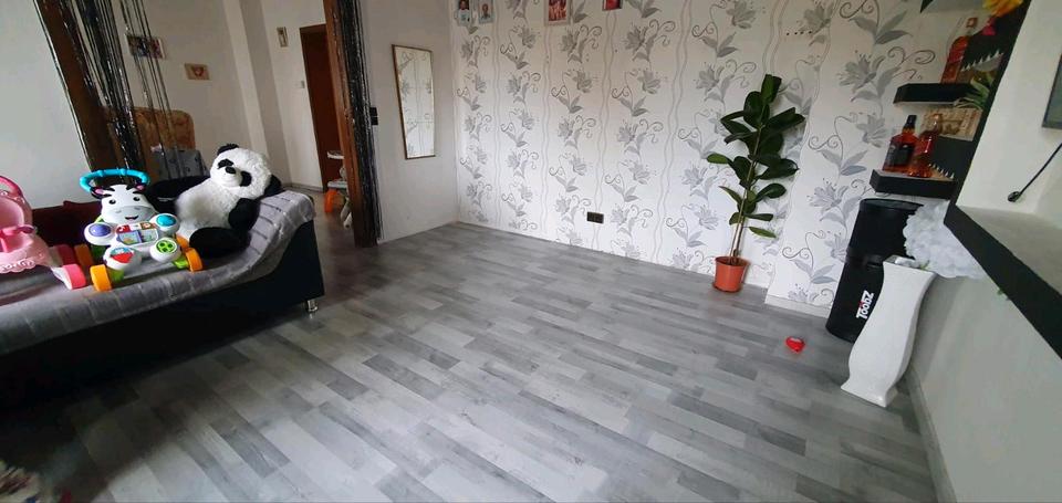 Etagenwohnung Neunkirchen - 4 Zimmer, 94 m&sup2;, 97.000&euro; | Angebot:26236981