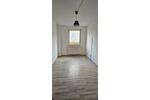Etagenwohnung Neunkirchen Heinitz - 3 Zimmer, 92 m&sup2;, 650&euro; | Angebot:25883541