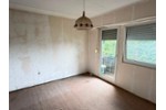Potenzialstarkes Sanierungsobjekt: Freistehendes Ein- oder Zweifamilienhaus in Waldfischbach - Zweifamilienhaus Waldfischbach-Burgalben Rheinland-Pfalz | Angebot:27103932