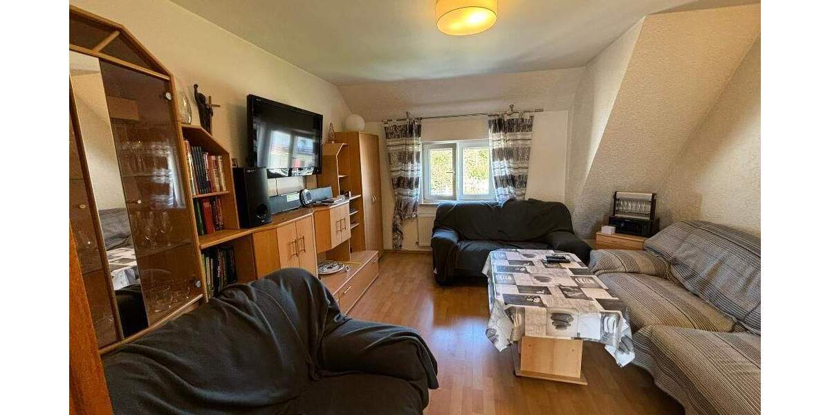 Mehrfamilienhaus, Wohnhaus Neunkirchen Wiebelskirchen - 6 Zimmer, 178 m&sup2;, 229.000&euro; | Angebot:25706021