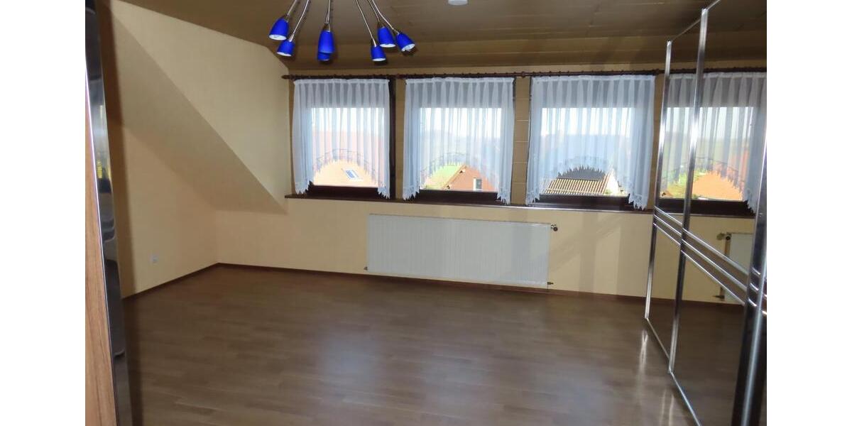 Dachgeschoßwohnung Blieskastel - 2 Zimmer, 99 m&sup2;, 900&euro; | Angebot:25598973