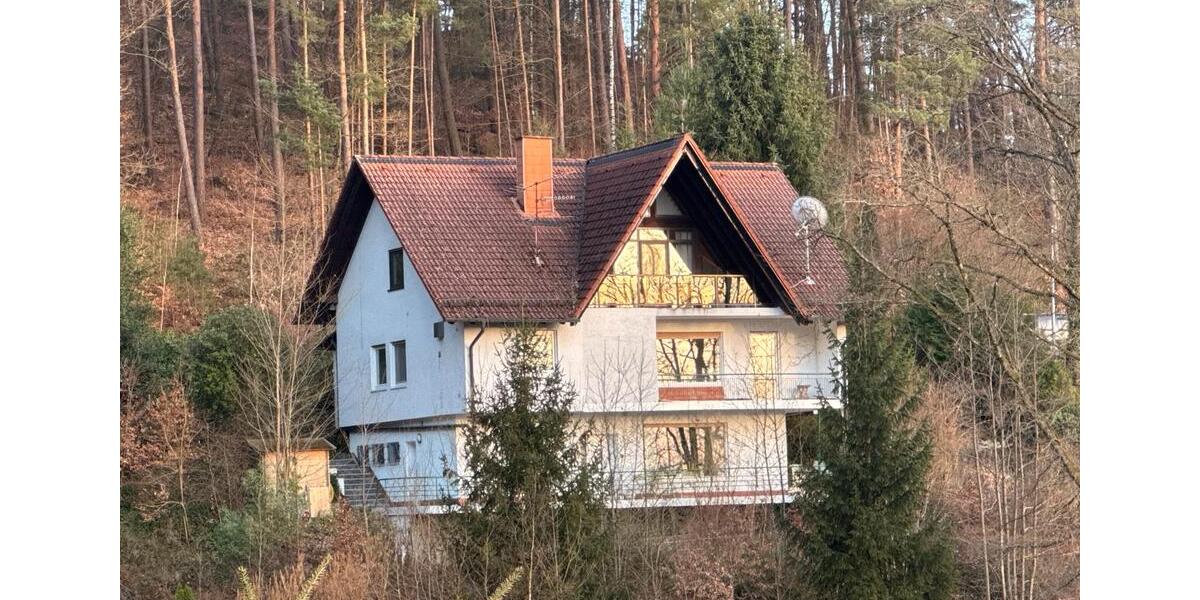 Etagenwohnung Waldfischbach-Burgalben Burgalben - 4.5 Zimmer, 190 m&sup2;, 950&euro; | Angebot:25902418