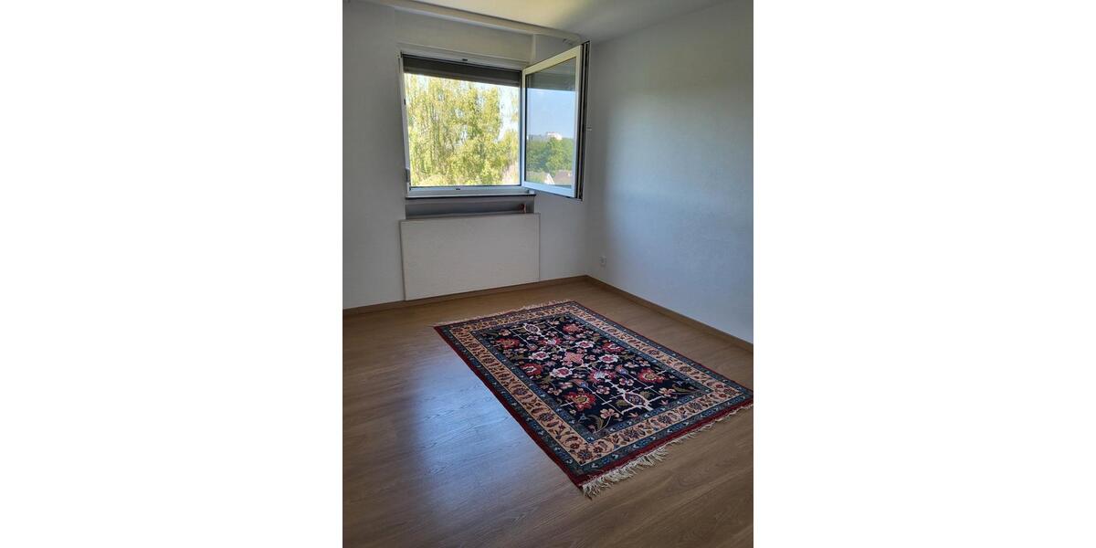 Etagenwohnung Saarbrücken Dudweiler - 4 Zimmer, 90 m&sup2;, 169.000&euro; | Angebot:26858146