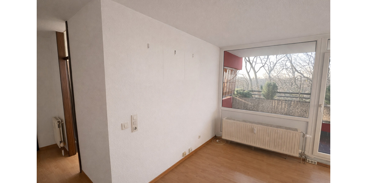 Etagenwohnung Saarbrücken Eschberg - 1 Zimmer, 64 m&sup2;, 575&euro; | Angebot:25843256