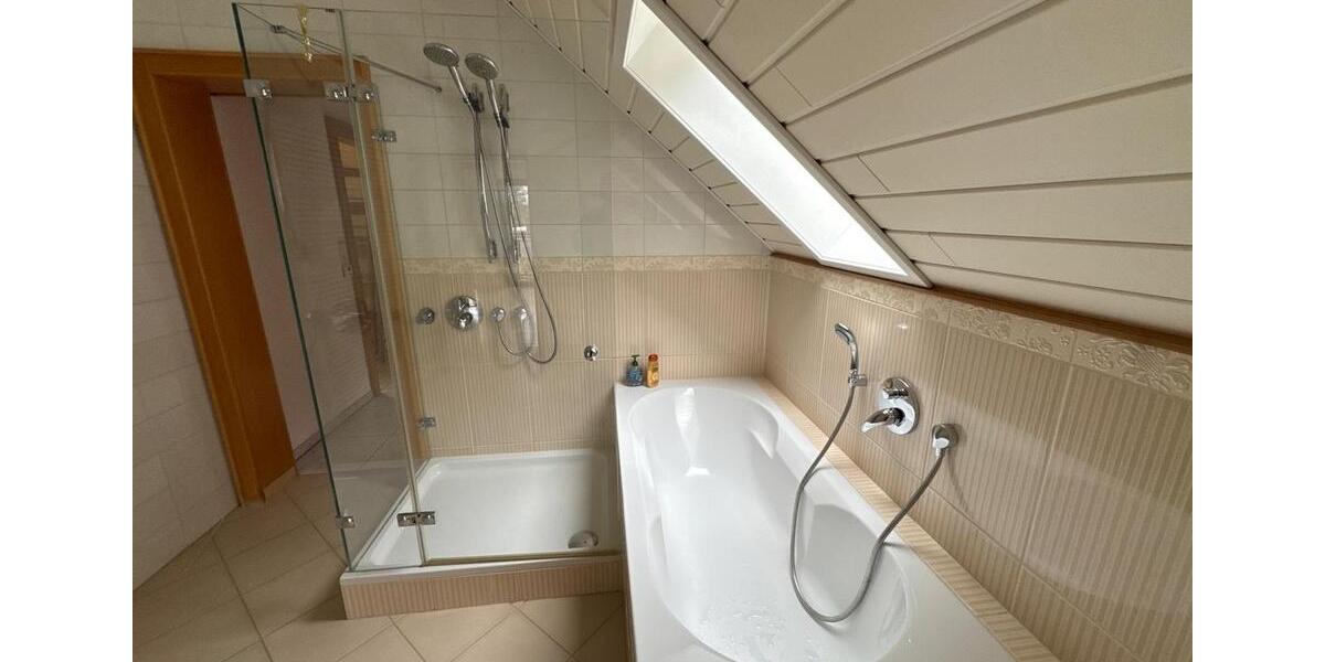 Etagenwohnung Waldfischbach-Burgalben Burgalben - 4.5 Zimmer, 190 m&sup2;, 950&euro; | Angebot:25902418