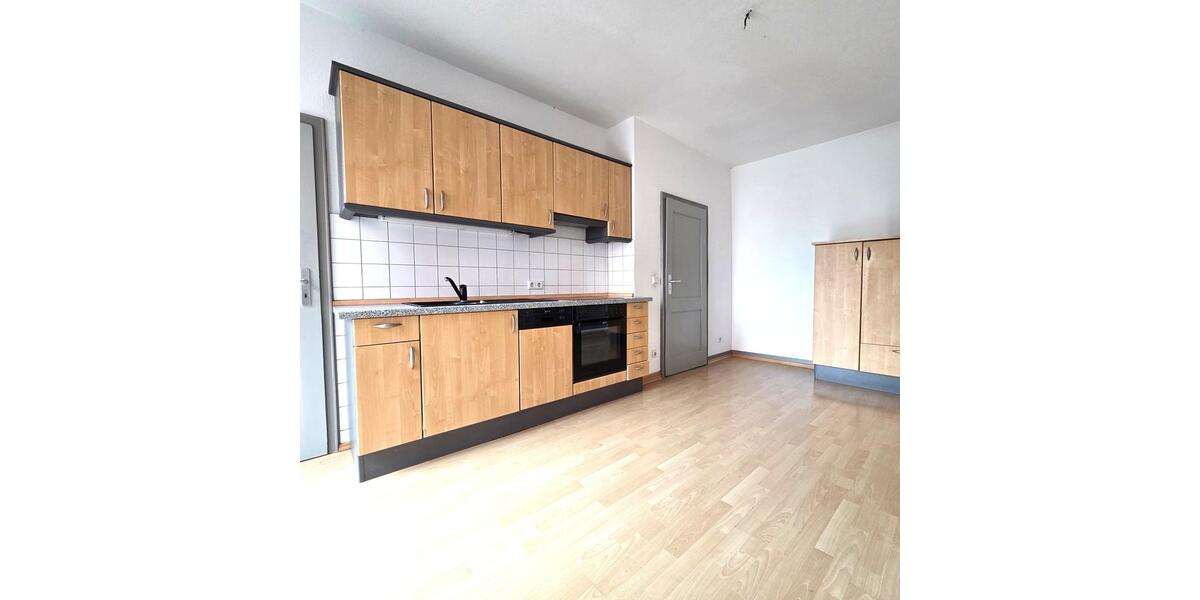 Etagenwohnung Saarbrücken Eschberg - 2 Zimmer, 75 m&sup2;, 750&euro; | Angebot:25385564