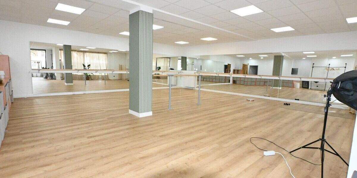 Gewerbeobjekt Saarbrücken Alt-Saarbrücken - 3 Zimmer, 230.000&euro; | Angebot:25706772