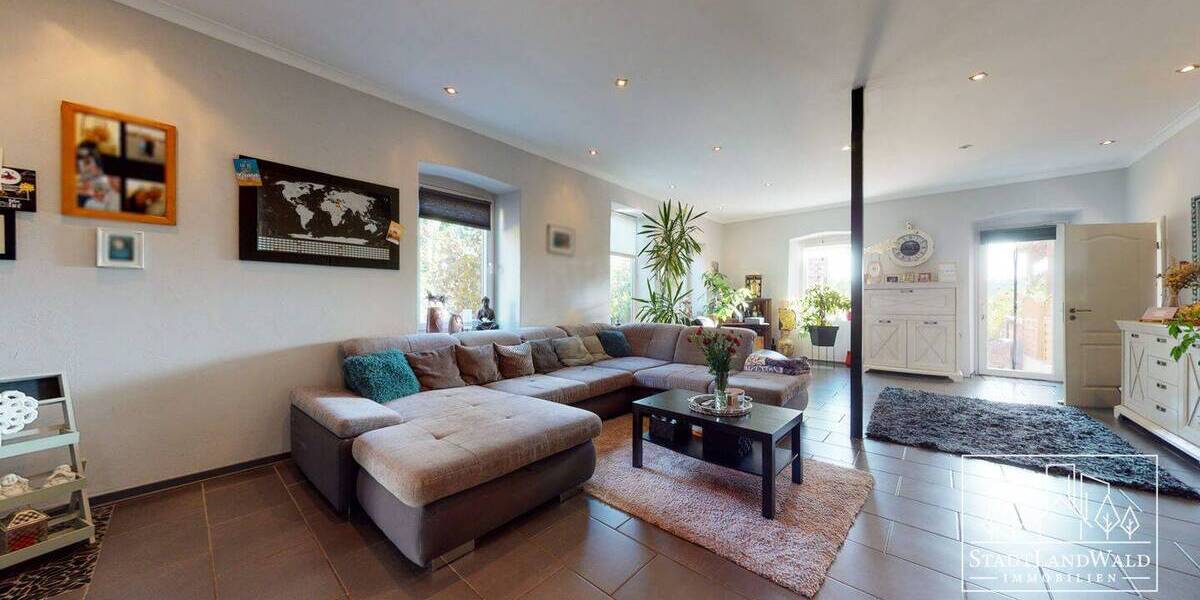 Einfamilienhaus Hilst - 5 Zimmer, 190 m&sup2;, 198.500&euro; | Angebot:25668065