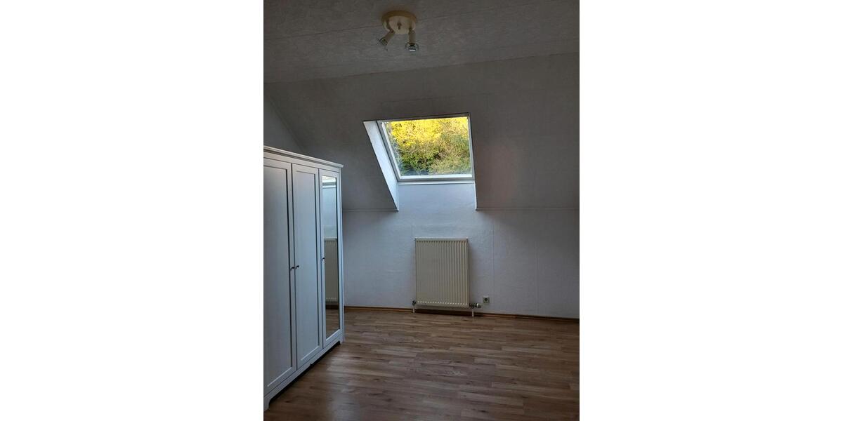 Doppelhaushälfte Bechhofen - 5 Zimmer, 135 m&sup2;, 1.200&euro; | Angebot:26022741