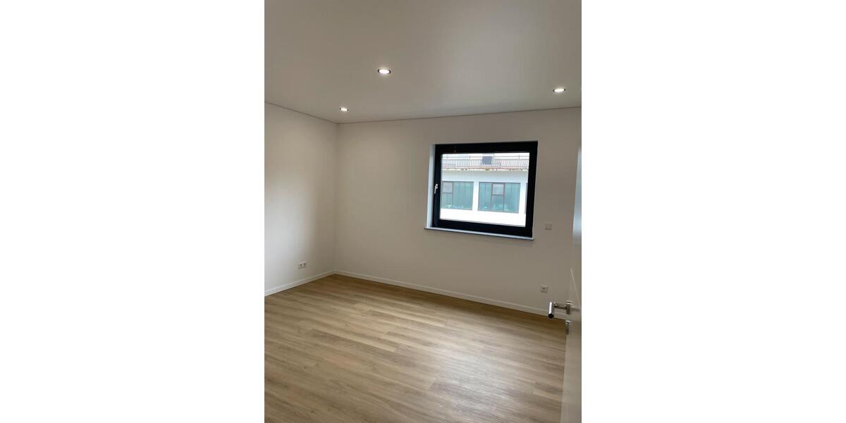 Etagenwohnung Pirmasens Fehrbach - 3 Zimmer, 90 m&sup2;, 820&euro; | Angebot:25973223