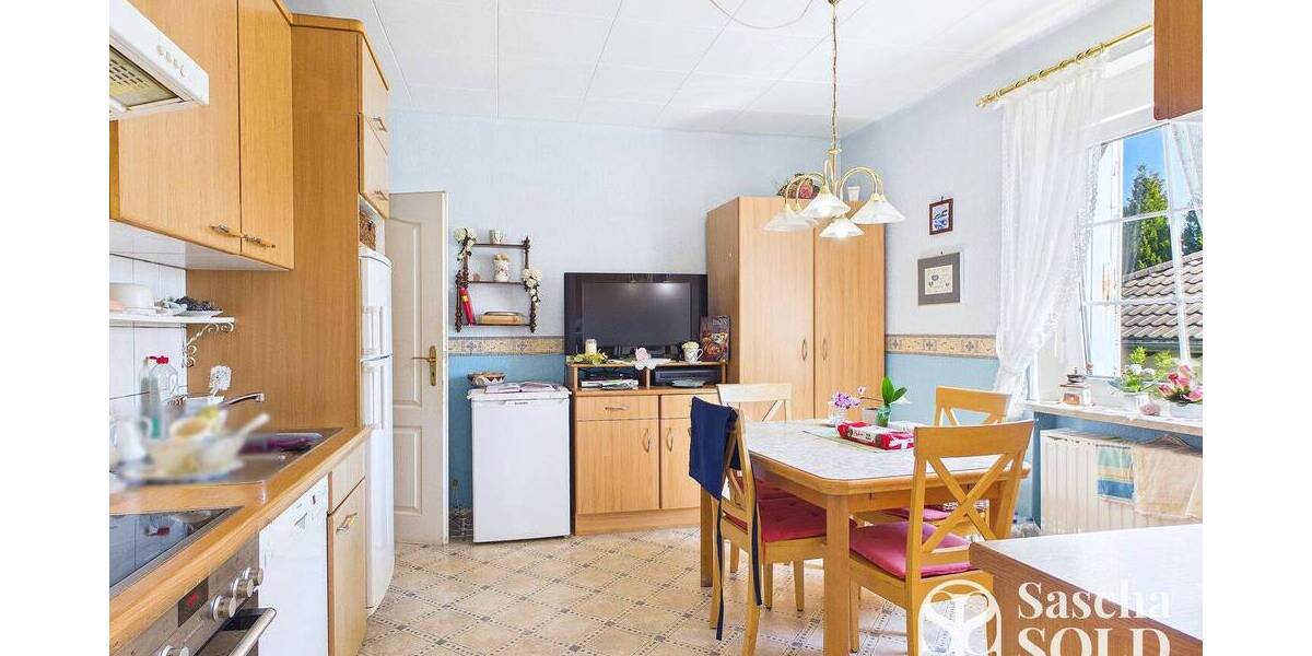 Freistehendes Einfamilienhaus in ruhiger Sackgassenlage auf weitläufigem Grundstück in St. Ingbert - Einfamilienhaus Sankt Ingbert St. Ingbert | Angebot:26191849