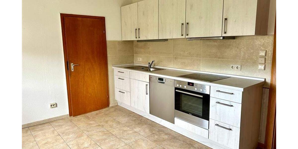 Etagenwohnung Illingen Illingen - 3 Zimmer, 85 m&sup2;, 550&euro; | Angebot:25880093