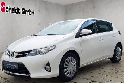 Toyota Auris 150.620 km 8.480 &euro; Schiffweiler 66578