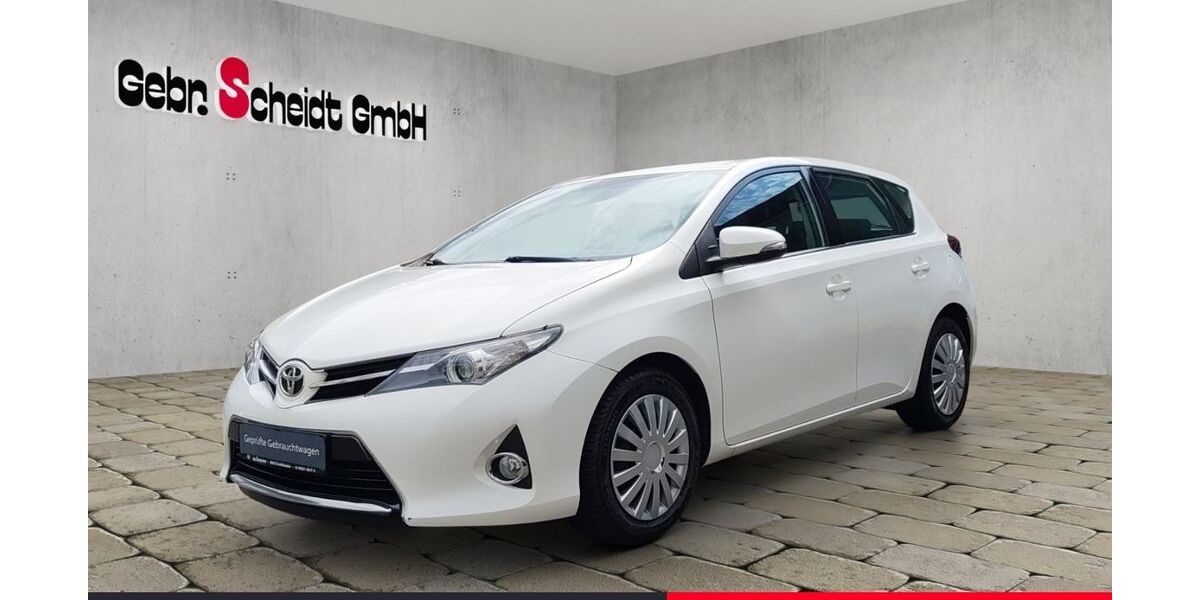 Toyota Auris 150.620 km 8.480 &euro; Schiffweiler 66578