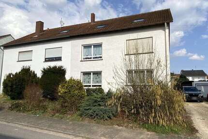 Haus Kleinblittersdorf - 9 Zimmer, 221 m&sup2;, 268.000&euro; | Angebot:25809488