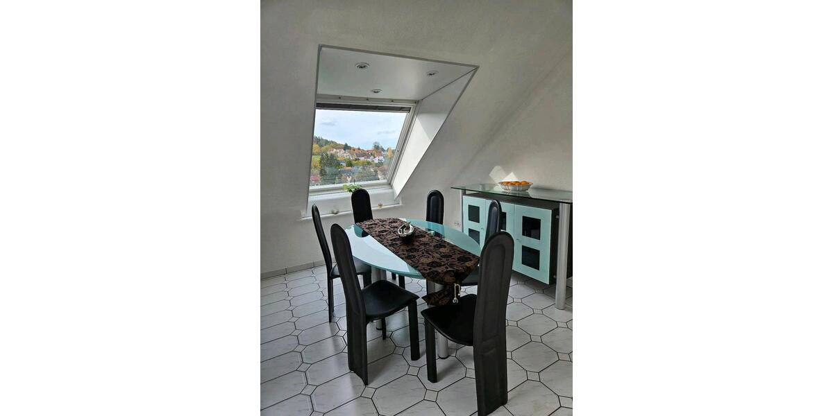 Dachgeschoßwohnung Saarbrücken Brebach-Fechingen - 4 Zimmer, 86 m&sup2;, 229.000&euro; | Angebot:27178866