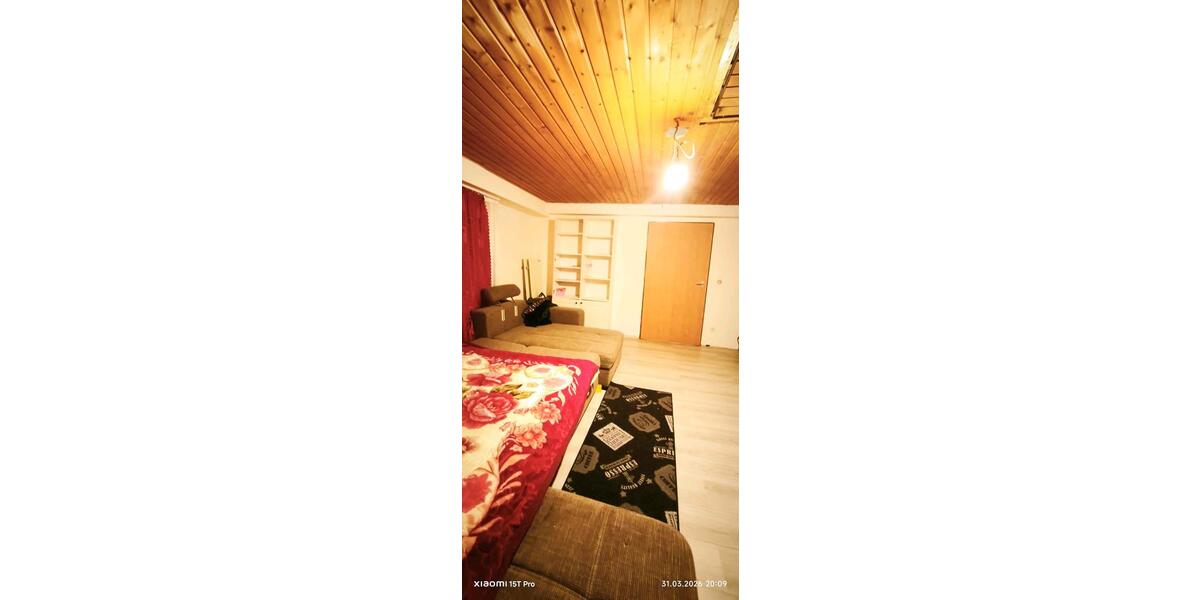 Etagenwohnung Neunkirchen Heinitz - 3 Zimmer, 65 m&sup2;, 400&euro; | Angebot:25980658