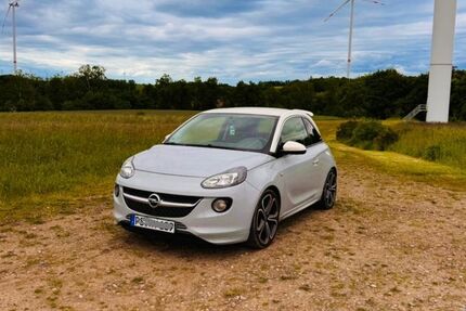 Opel Adam 109.000 km 8.600 &euro; Hermersberg 66918