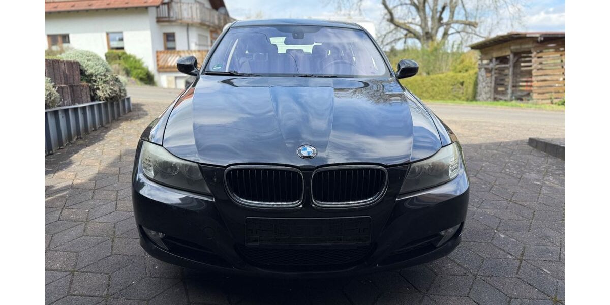 BMW 320 247.422 km 2.000 &euro; Fohren-Linden 55777