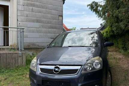 Opel Zafira 191.000 km 2.500 &euro; Kirkel 66459