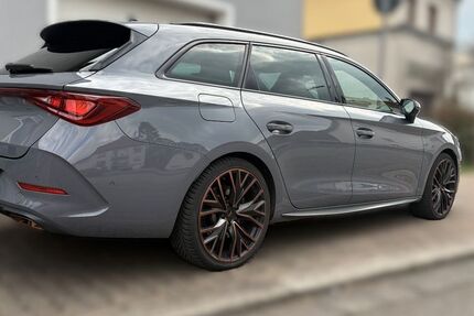 Cupra Leon 68.010 km 22.900 &euro; Illingen 66557