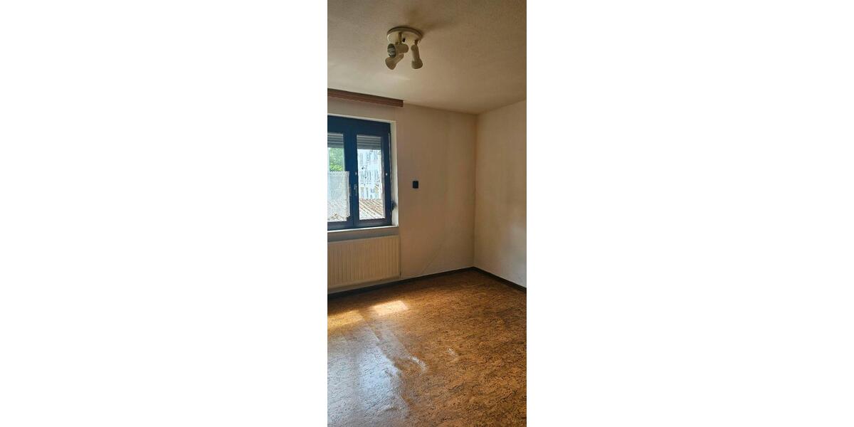 Etagenwohnung Neunkirchen - 3 Zimmer, 80 m&sup2;, 840&euro; | Angebot:13871433