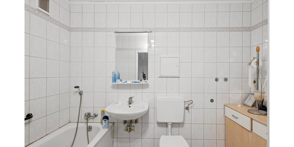 107 m² Wohnen auf einer Ebene – gepflegte Eigentumswohnung mit Fernblick in Landstuhl Atzel - Etagenwohnung Landstuhl | Angebot:27306317