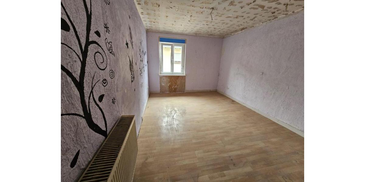 ObjNr:19582 - Renovierungsbedürftiges 4 Fam.-Mehrfamilienhaus in zentraler Lage - Zweifamilienhaus Pirmasens Fehrbach | Angebot:17823307