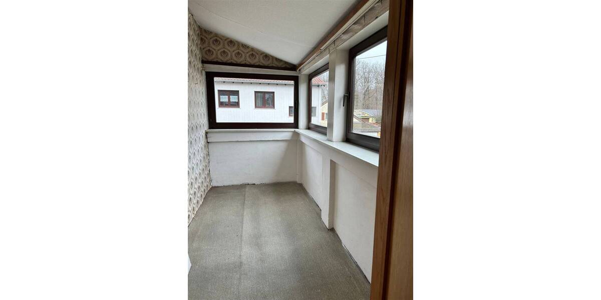 Mehrfamilienhaus, Wohnhaus Saarbrücken Dudweiler - 7 Zimmer, 168 m&sup2;, 150.000&euro; | Angebot:25745729