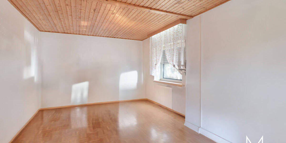 Bungalow Kollweiler - 3 Zimmer, 95 m&sup2;, 189.000&euro; | Angebot:25739645