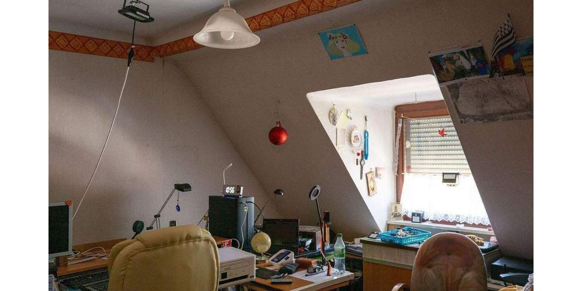 Mehrfamilienhaus, Wohnhaus Saarbrücken Scheidt - 9 Zimmer, 189 m&sup2;, 259.000&euro; | Angebot:25743256