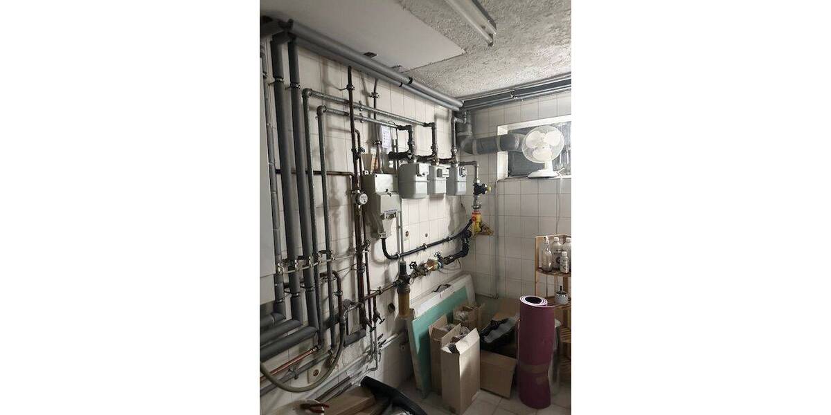 Terrassenwohnung Neunkirchen Wiebelskirchen - 5 Zimmer, 200 m&sup2;, 219.900&euro; | Angebot:25910397