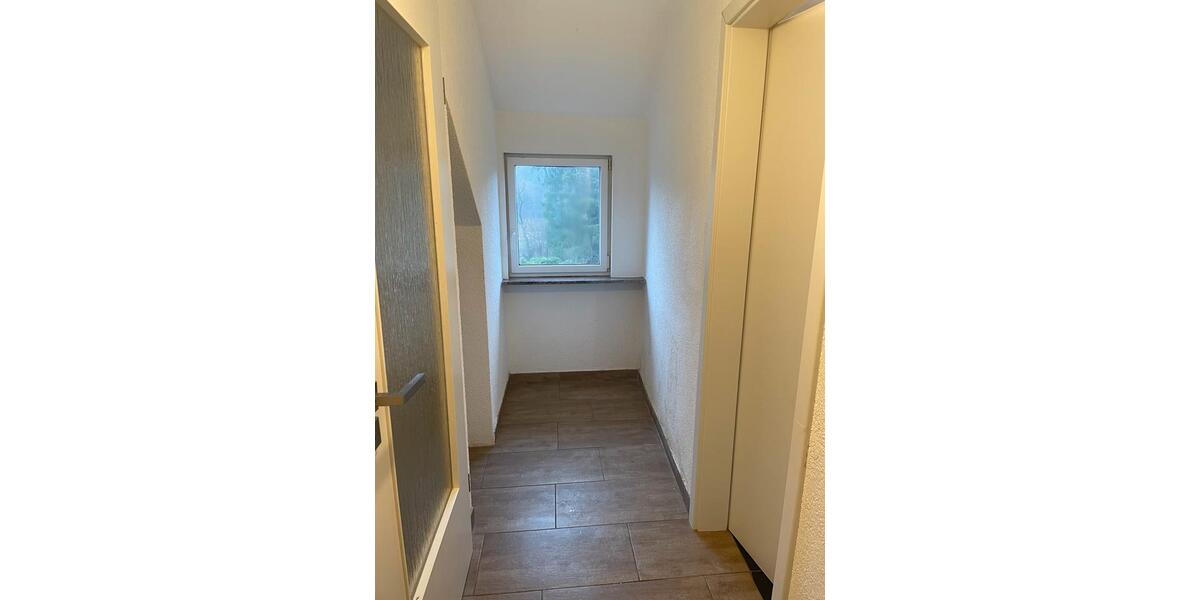 Etagenwohnung Freisen - 1 Zimmer, 55 m&sup2;, 800&euro; | Angebot:25294836