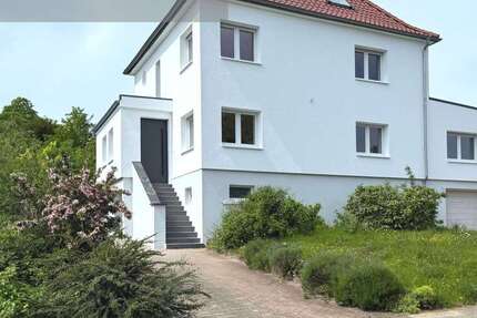 Haus Bexbach - 7 Zimmer, 250 m&sup2;, 599.000&euro; | Angebot:26505365