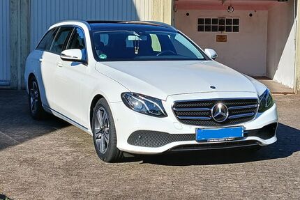 Mercedes-Benz E 200 102.000 km 22.999 &euro; Krottelbach 66909