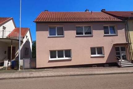 Haus Zweibrücken - 6 Zimmer, 198 m&sup2;, 360.000&euro; | Angebot:26944100