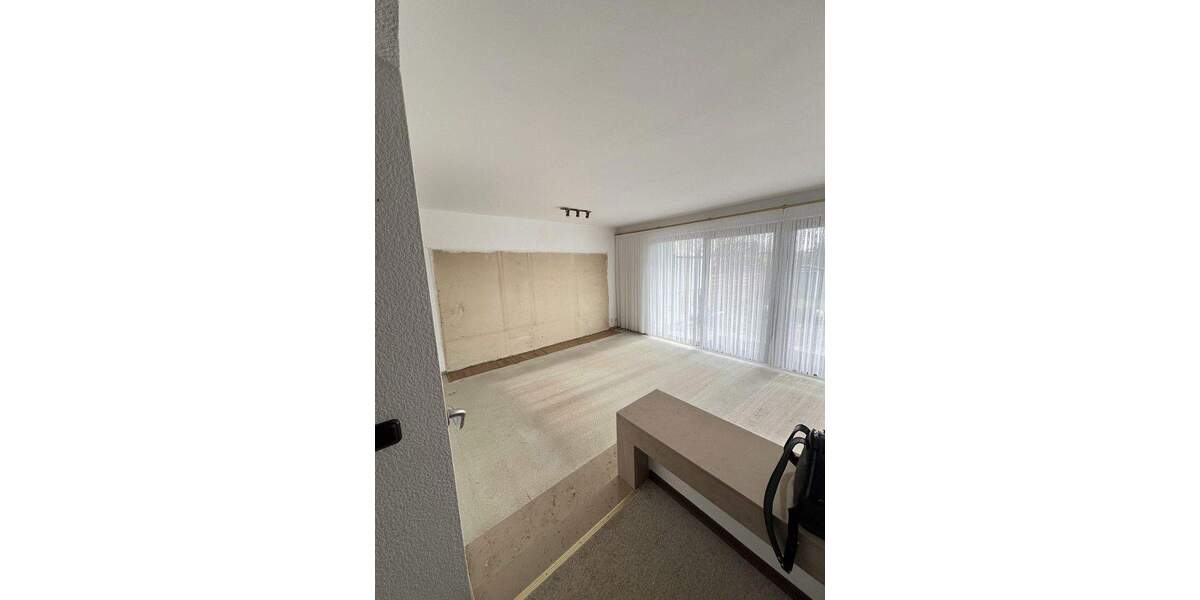 Reihenmittelhaus Saarbrücken Eschberg - 4 Zimmer, 100 m&sup2;, 329.000&euro; | Angebot:25780286